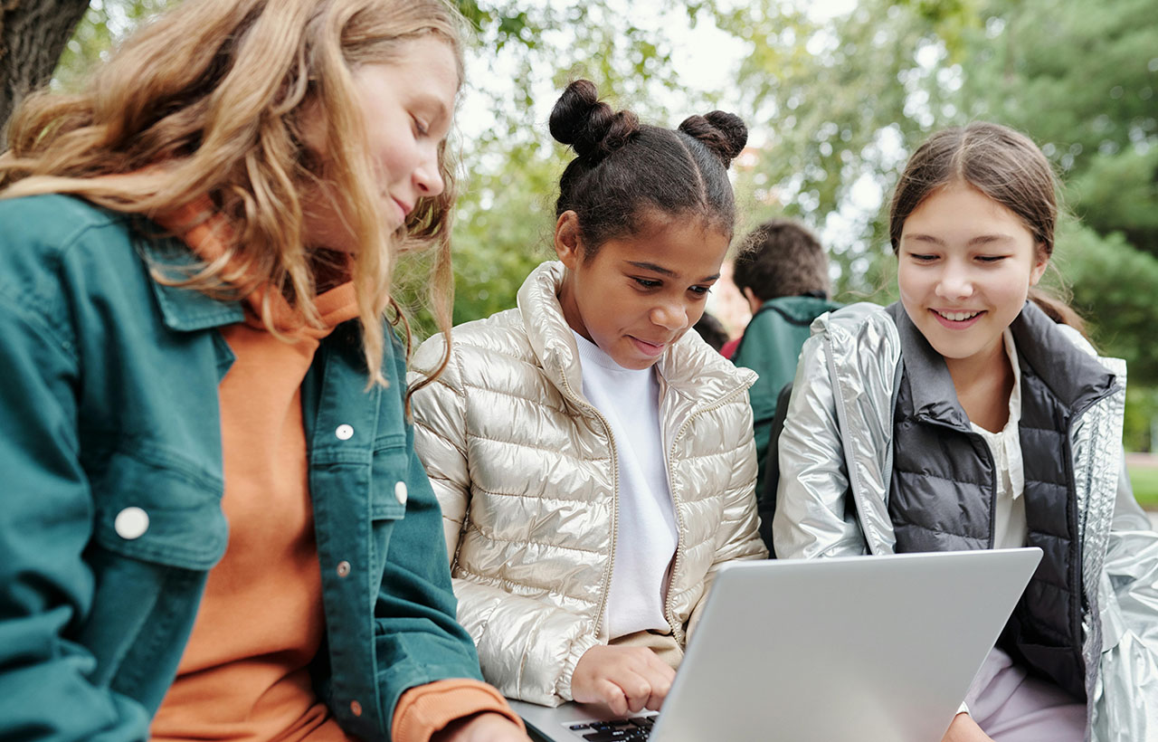 The Best Neighborhoods in Houston & Katy, Texas for Families: Schools, Safety, and Cost of Living Compared (2025 Guide) students safe in Katy